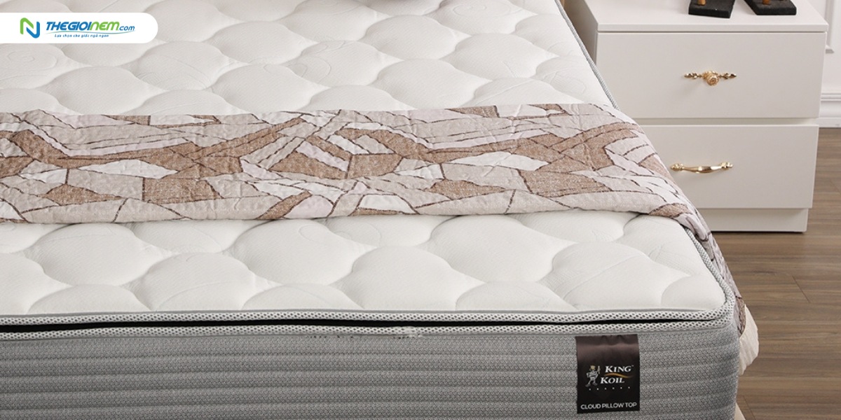 Nệm lò xo King Koil Cloud Pillow Top Nệm lò xo King Koil Cloud Pillow Top